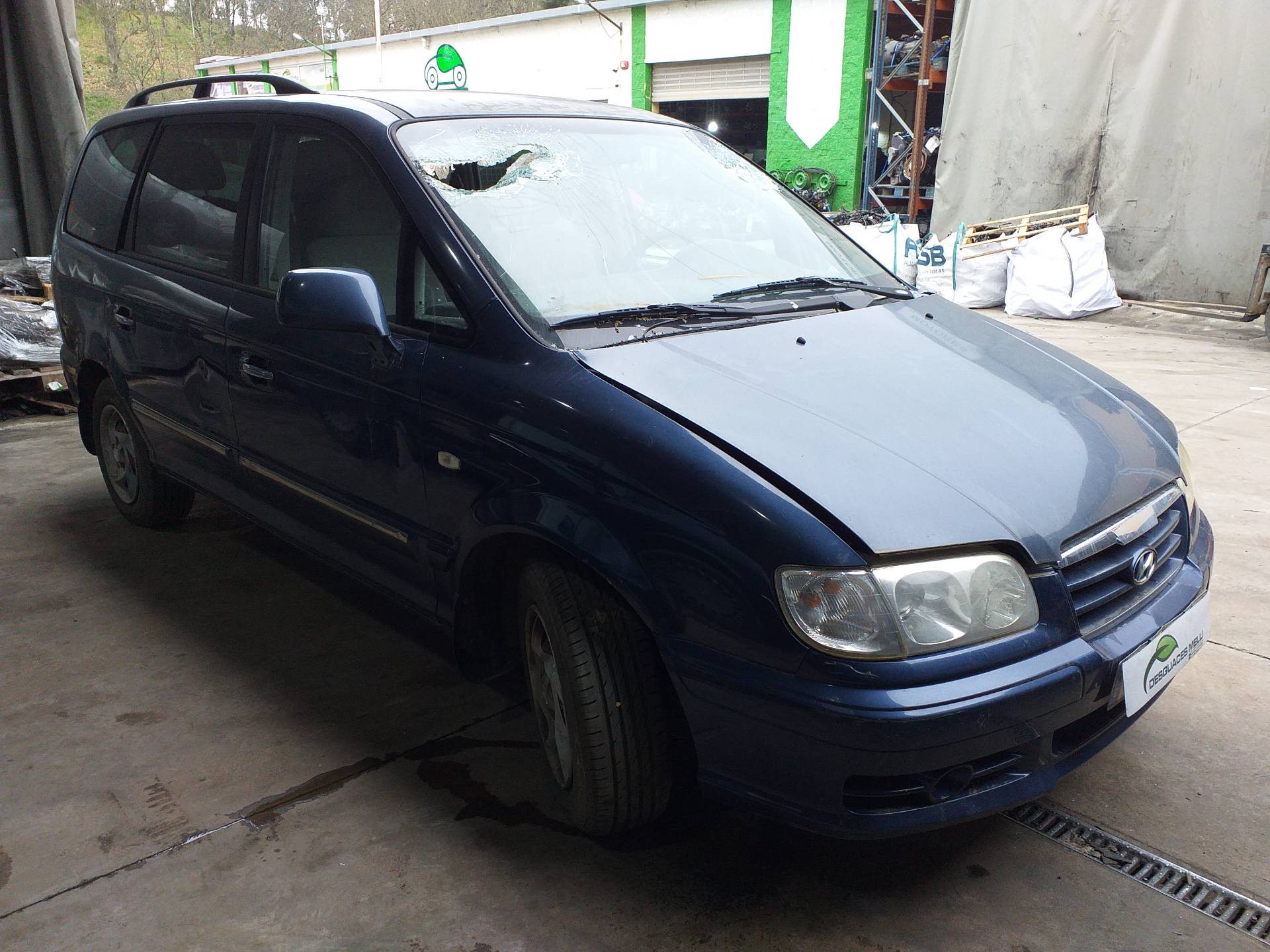 HYUNDAI Trajet 1 generation (2000-2007) Полуось передняя правая 495013A100 18623639