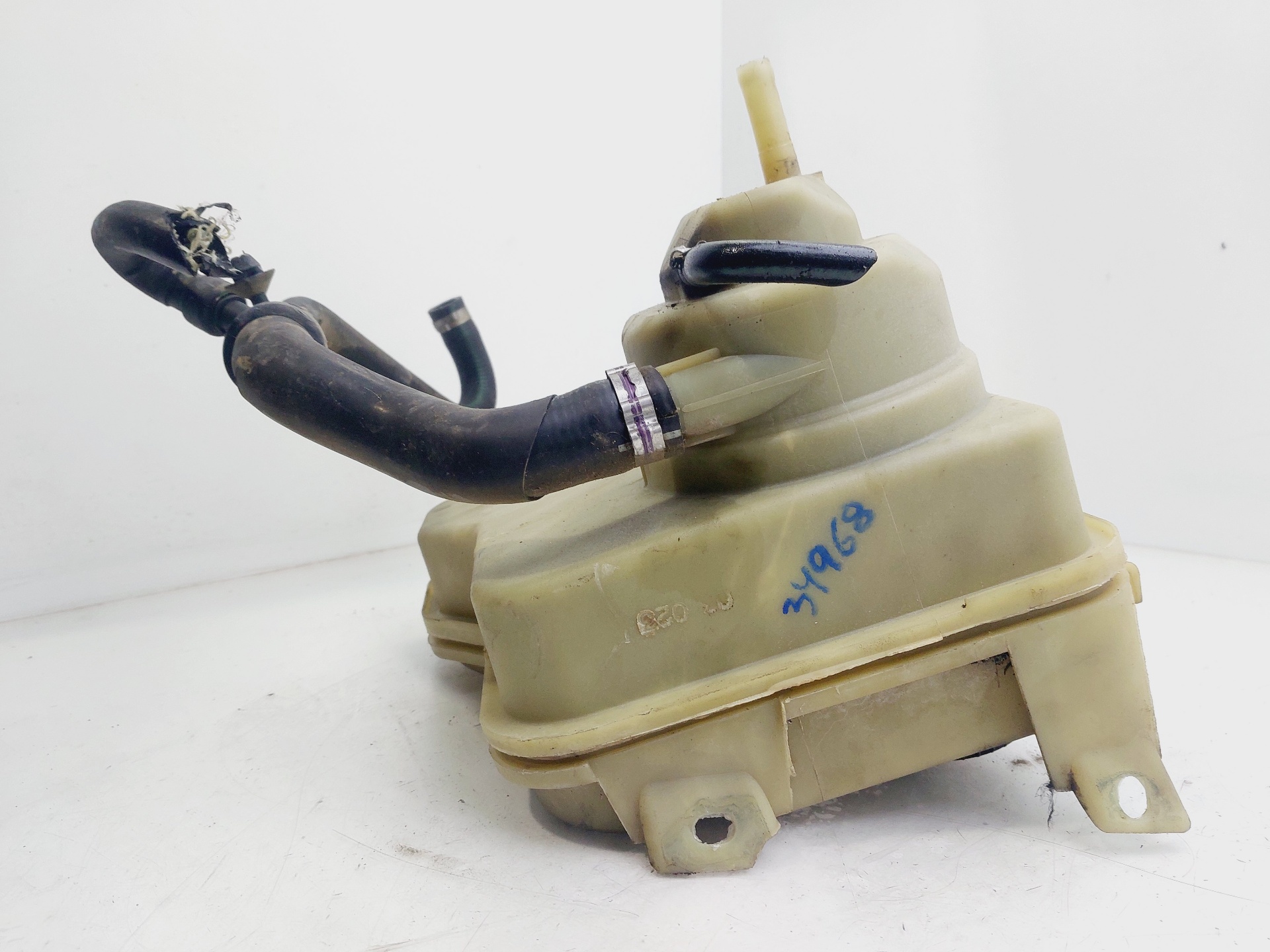 VOLKSWAGEN Golf 4 generation (1997-2006) Power Steering Pump Tank 9636068780 25446709