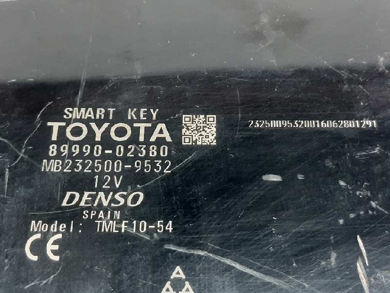 TOYOTA Auris Другие блоки управления 8999002380 24109421