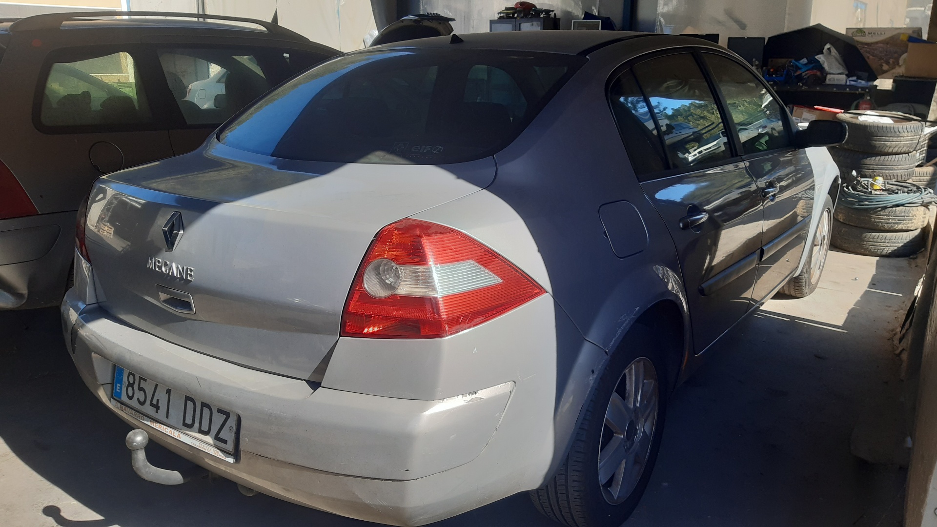 RENAULT Megane 2 generation (2002-2012) Бампер передний 620226236R 18801386