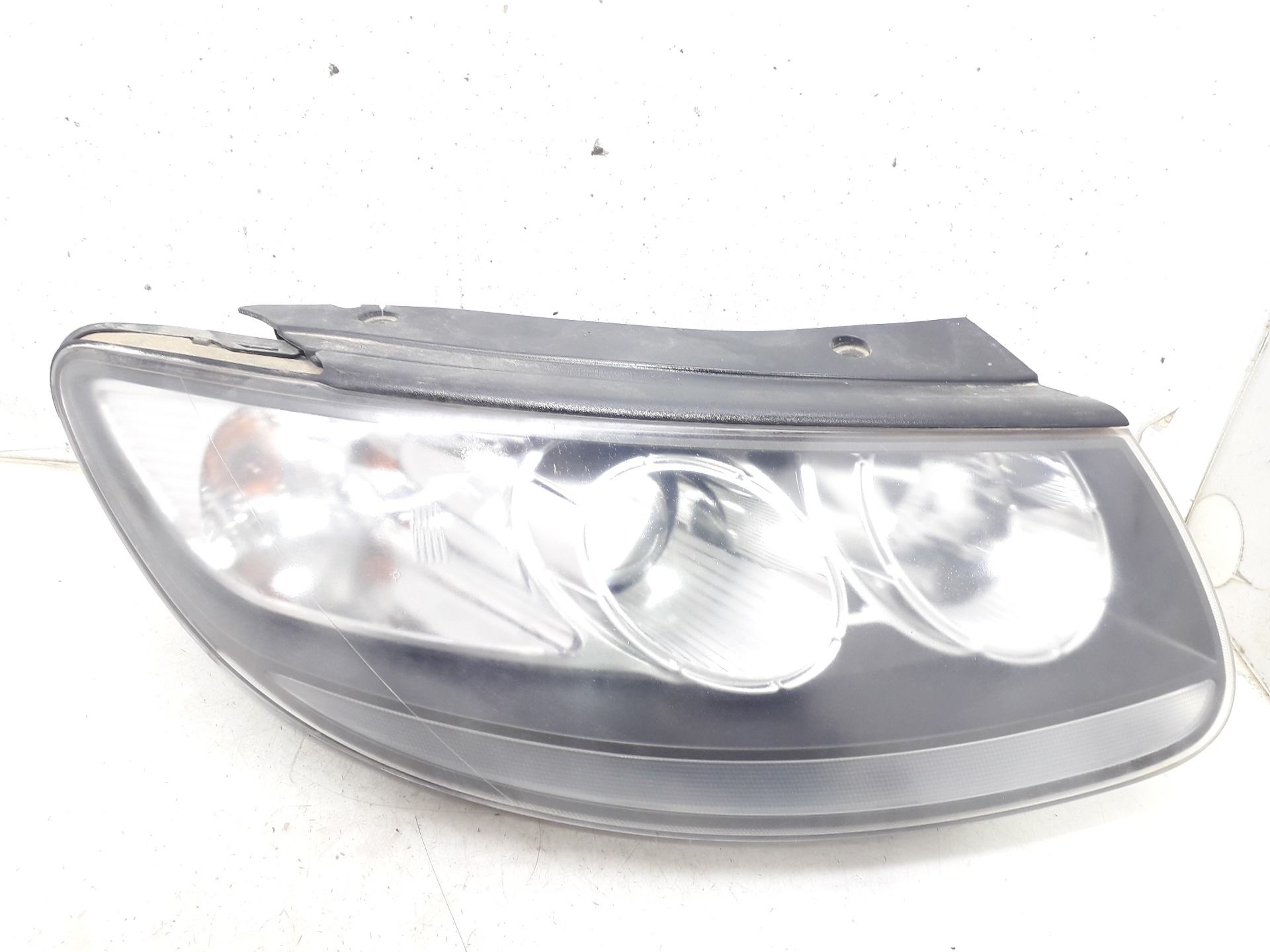 HYUNDAI Santa Fe CM (2006-2013) Phare avant droit 921022B021 24051235