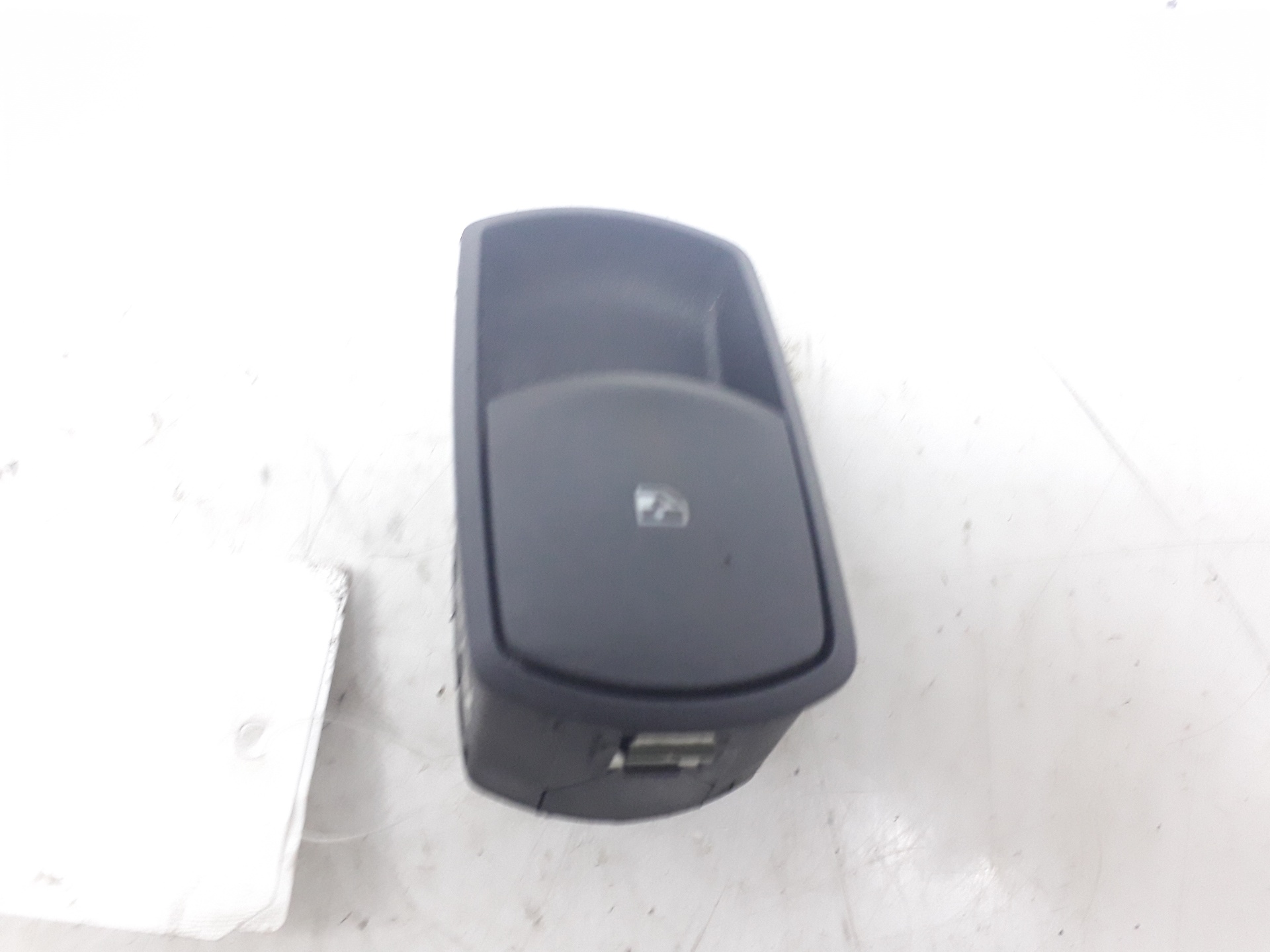 OPEL Corsa D (2006-2020) Front Right Door Window Switch 13189333 24130861