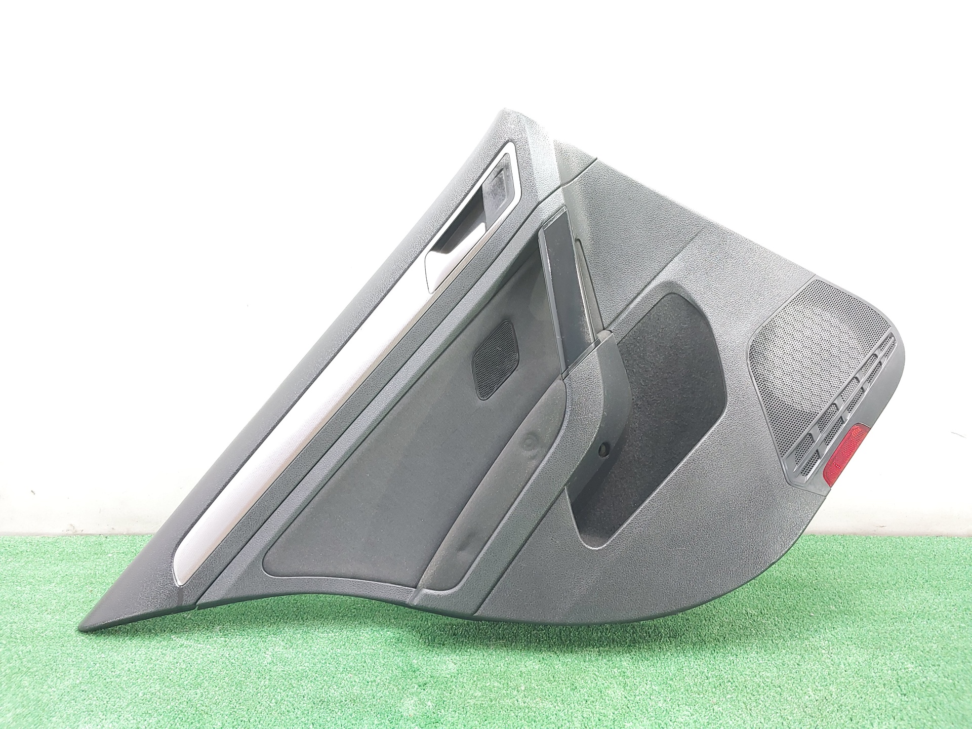 VOLKSWAGEN Golf 7 generation (2012-2024) Rear Left Door Molding 5G4867487A 22487709