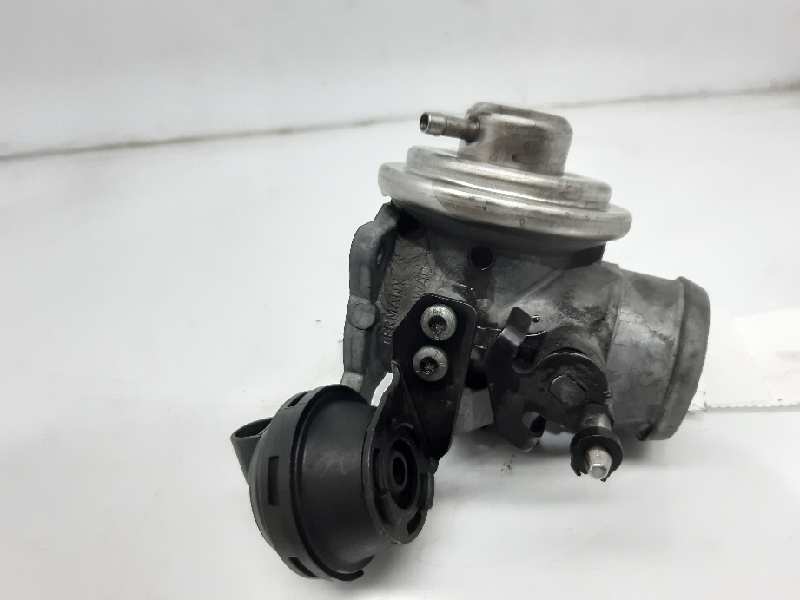 SEAT Cordoba 1 generation (1993-2003) EGR Valve 038131501E 18456496