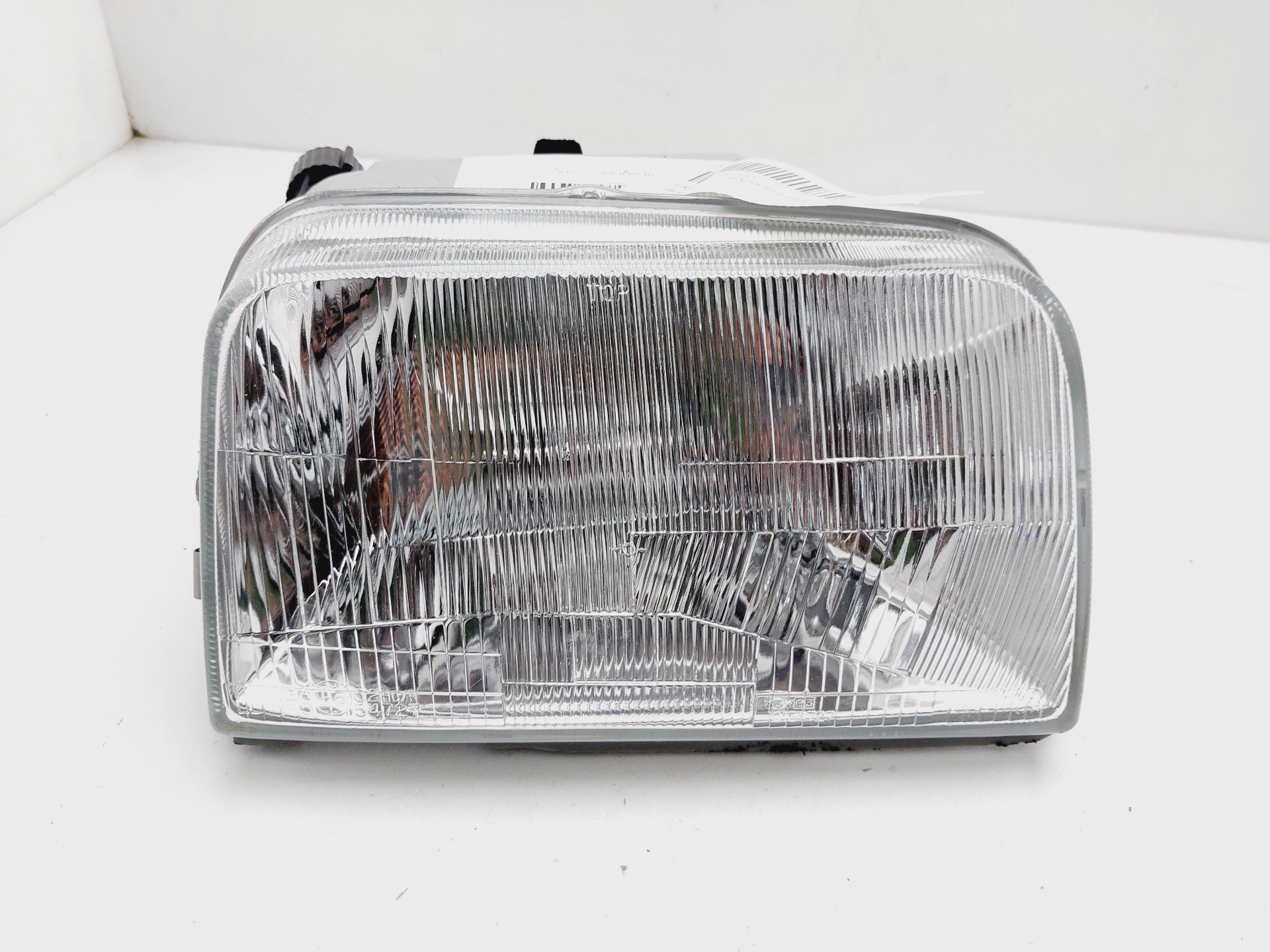 RENAULT Express Front Right Headlight 298950 25295502
