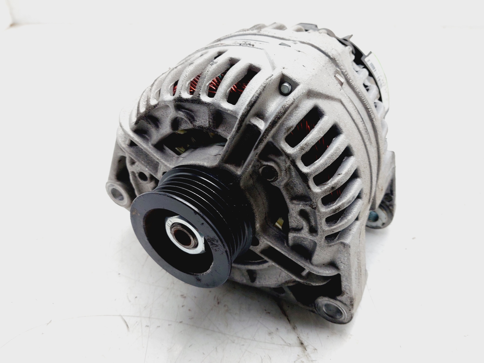 OPEL Corsa C (2000-2006) Ģenerators 13222930 27185870