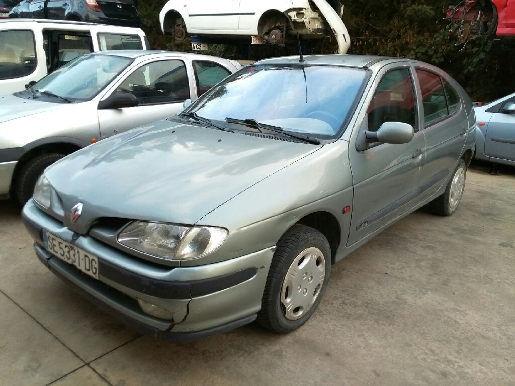 KIA Megane 1 generation (1995-2003) Генератор 7700424594 24077323