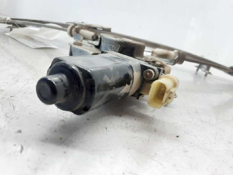 HYUNDAI Getz 1 generation (2002-2011) Vindusregulator foran høyre dør 824041C010 18557454