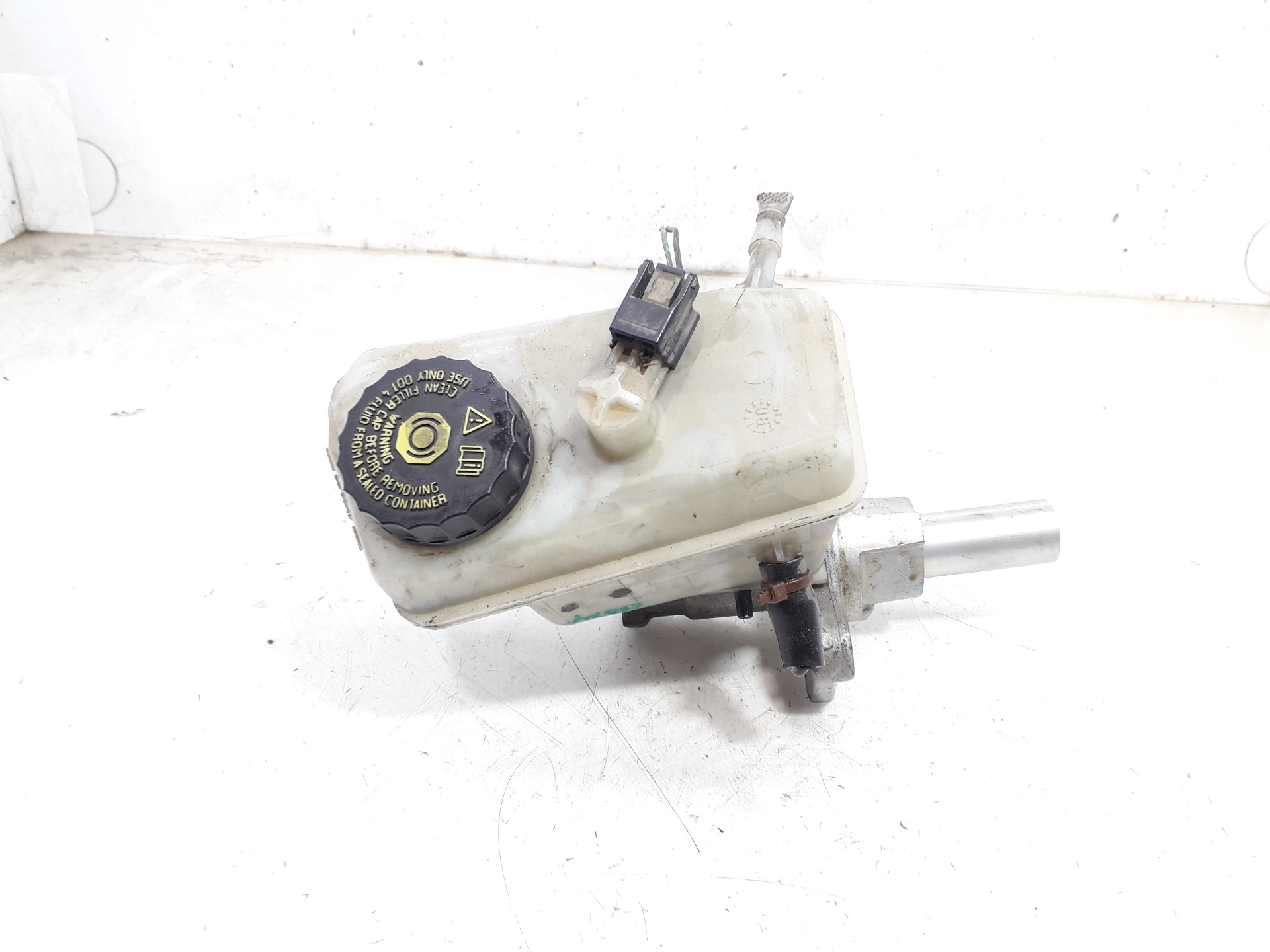 VOLKSWAGEN Laguna 3 generation (2007-2015) Brake Cylinder 460110001R 18728079