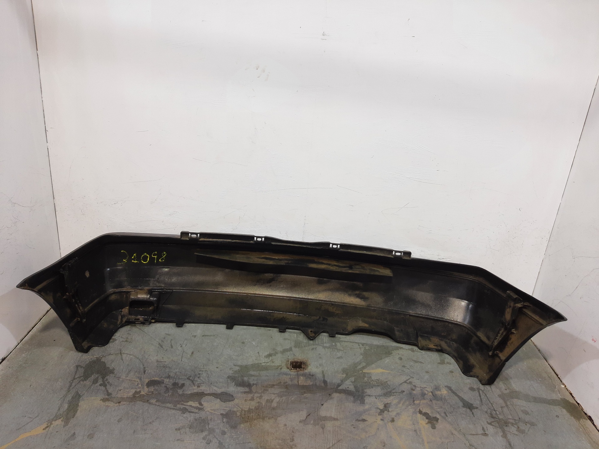 VOLKSWAGEN Golf 3 generation (1991-1998) Rear Bumper 1H6807417GGRU 23021670