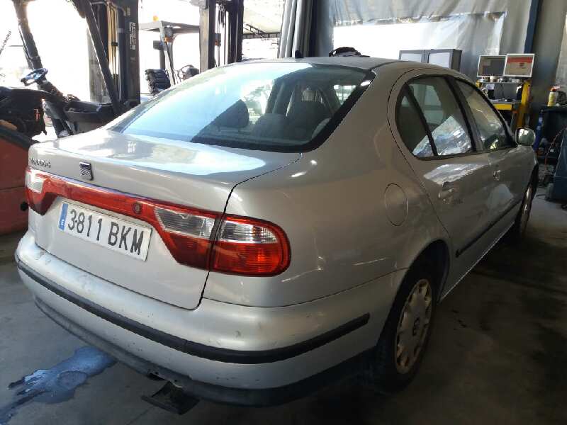 SUBARU Toledo 2 generation (1999-2006) Priekšējais labais miglas lukturis 1M0941702B 18372083