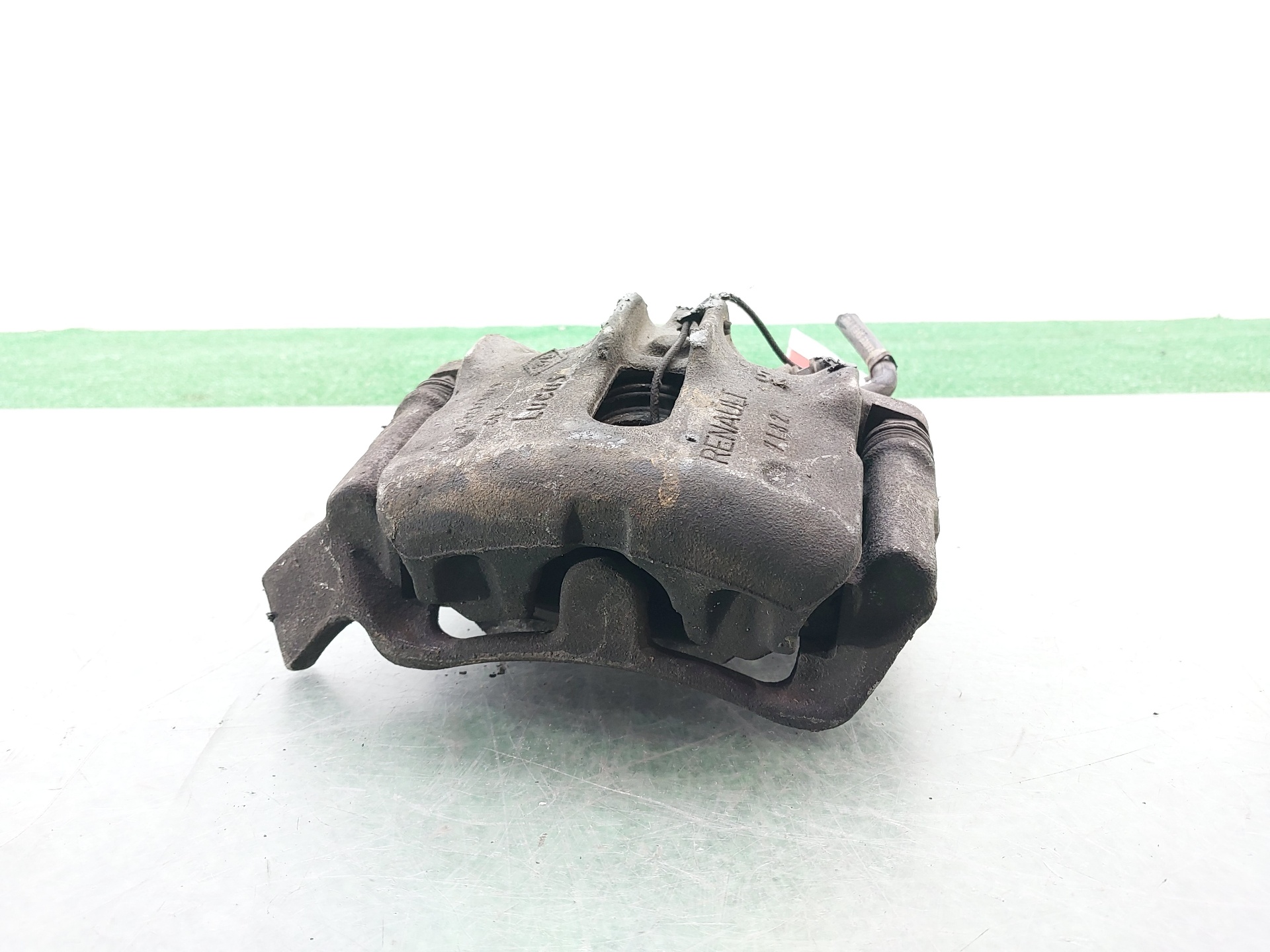 RENAULT Safrane 1 generation (1992-2000) Front Left Brake Caliper 7701203659 24769189