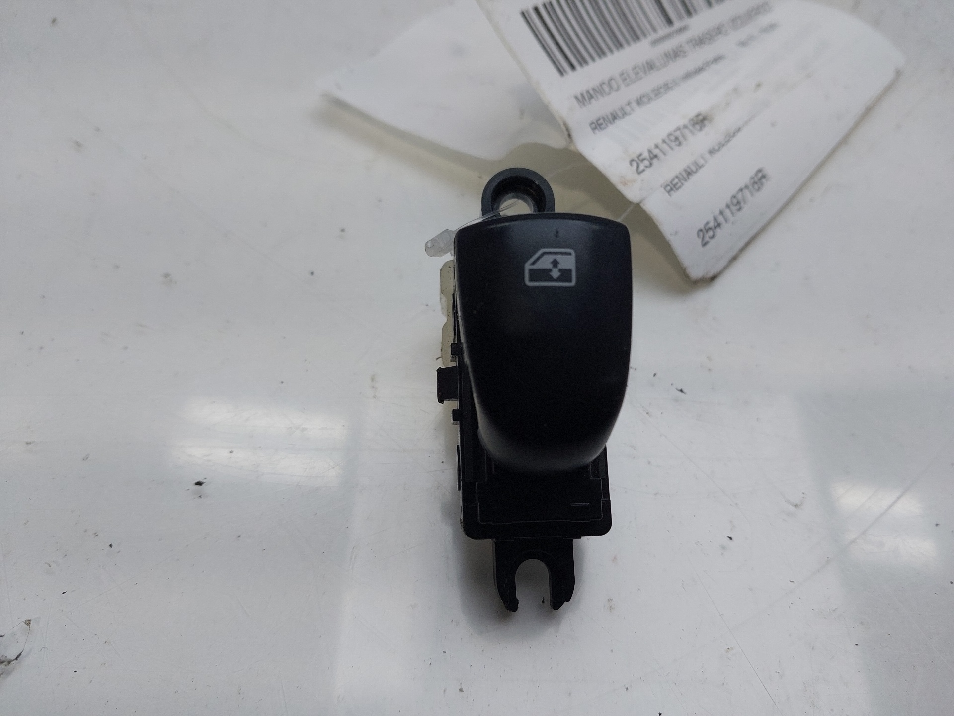 RENAULT Koleos 2 generation (2016-2023) Rear Right Door Window Control Switch 254119716R 24119319