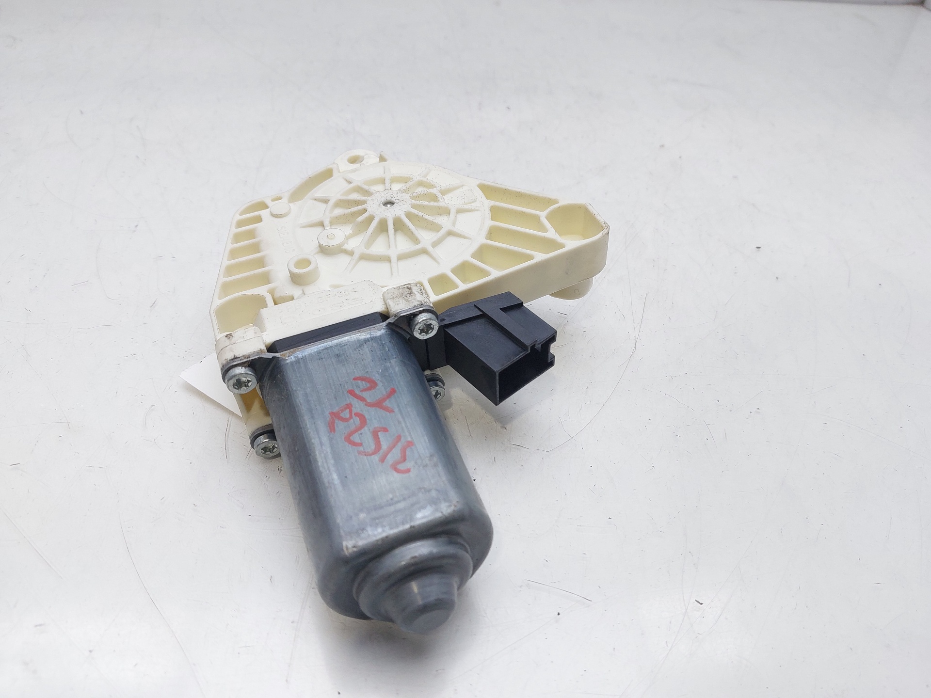 MERCEDES-BENZ A-Class W169 (2004-2012) Rear Left Door Window Control Motor A1698201942 20391402