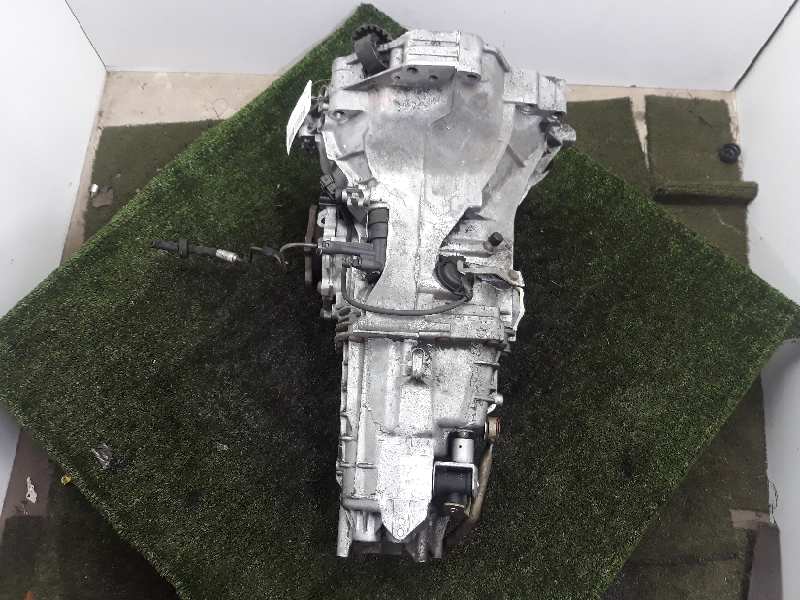 VOLKSWAGEN Passat B5 (1996-2005) Gearbox EEN 18387749