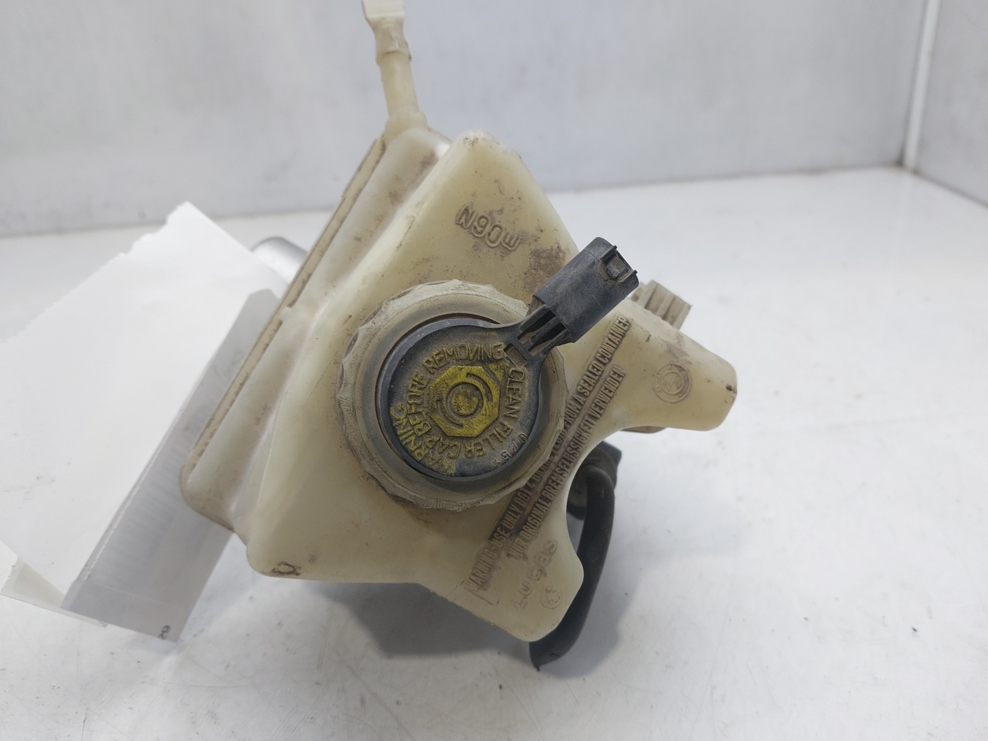 BMW X5 E53 (1999-2006) Brake Cylinder 34311165544 24758972