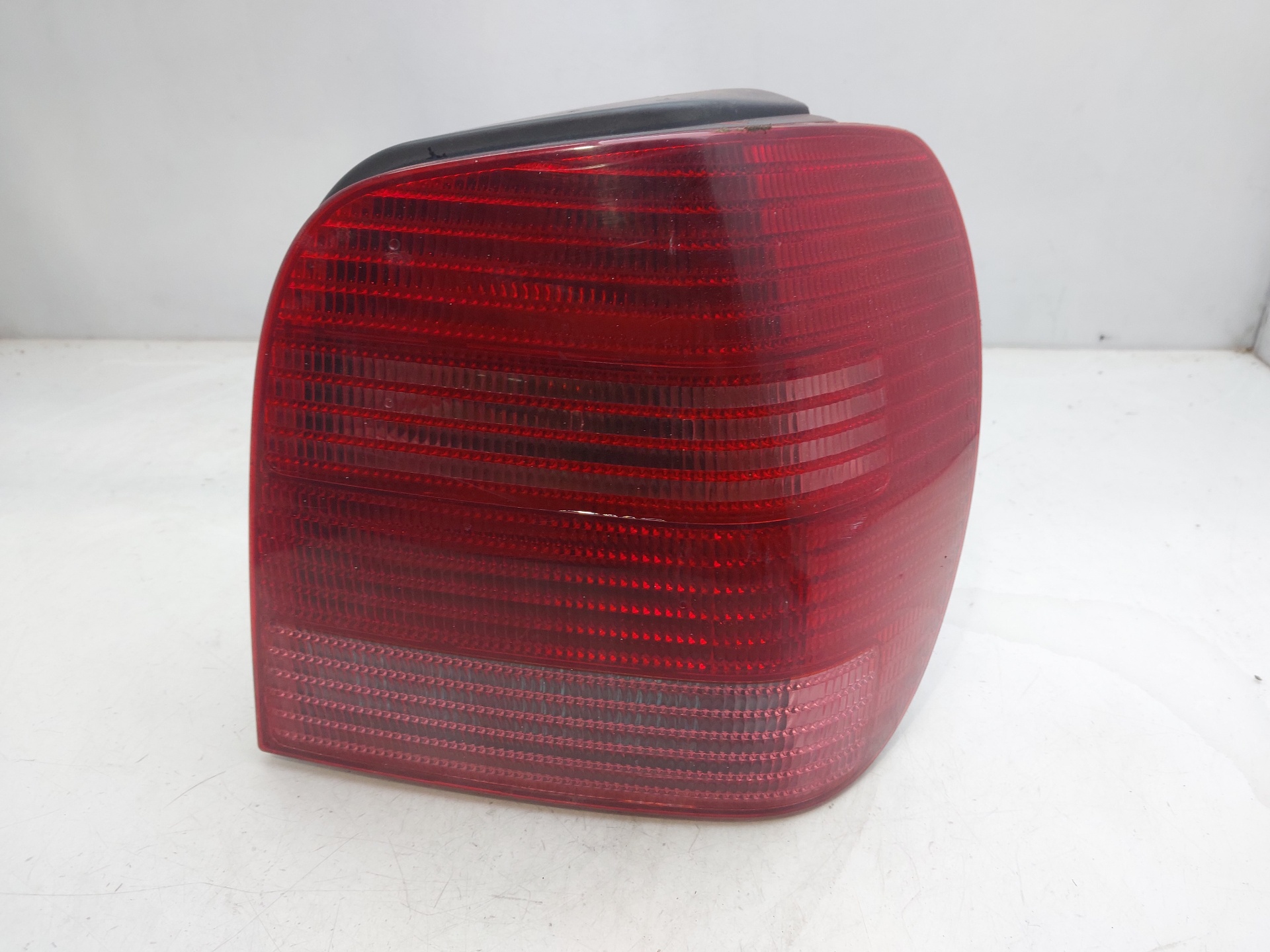 NISSAN Polo 3 generation (1994-2002) Rear Right Taillight Lamp 6N0945096H 23721078