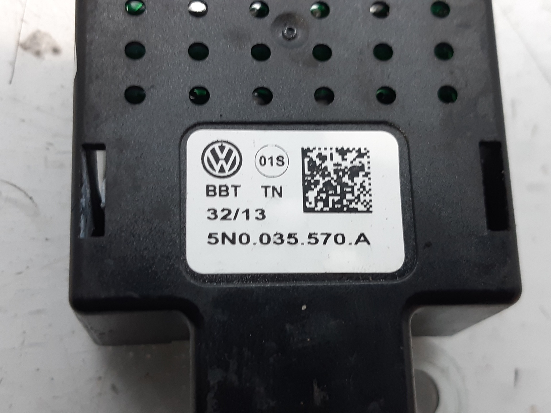 VOLKSWAGEN Tiguan 1 generation (2007-2017) Alte unități de control 5N0035570A 22030283