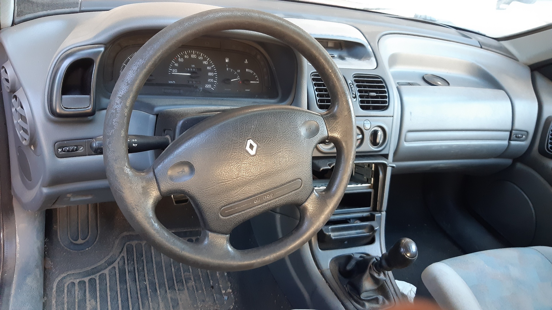 RENAULT Laguna 1 generation (1993-2001) Кронштейн ручки передней левой двери 7700823286 22019733