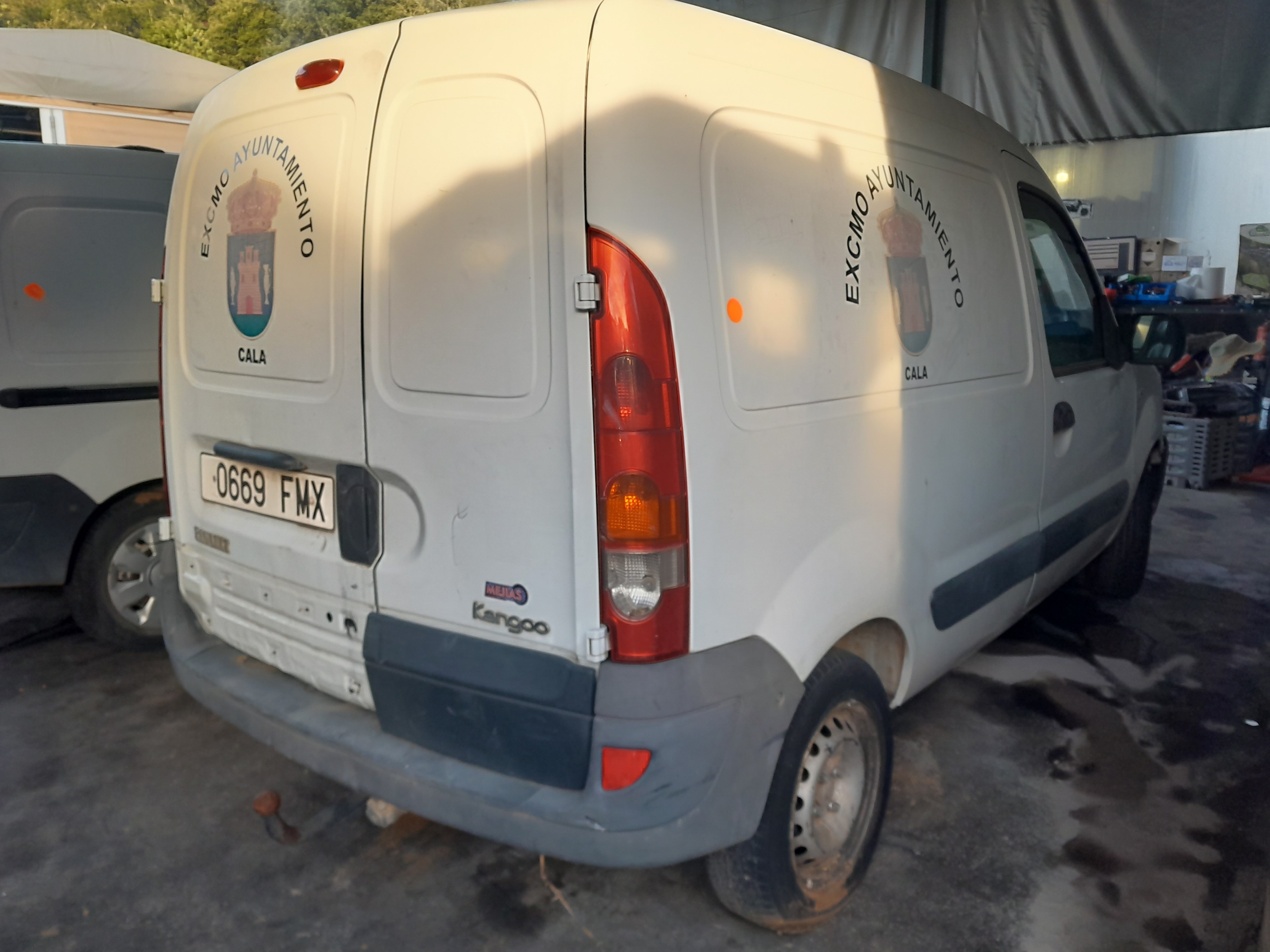 RENAULT Kangoo 1 generation (1998-2009) Aizmugurējais labais lukturis 8200150621 22552911