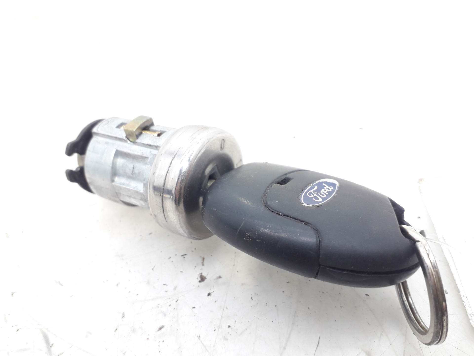 FORD Mondeo 3 generation (2000-2007) Ignition Lock UC592300F 25608730