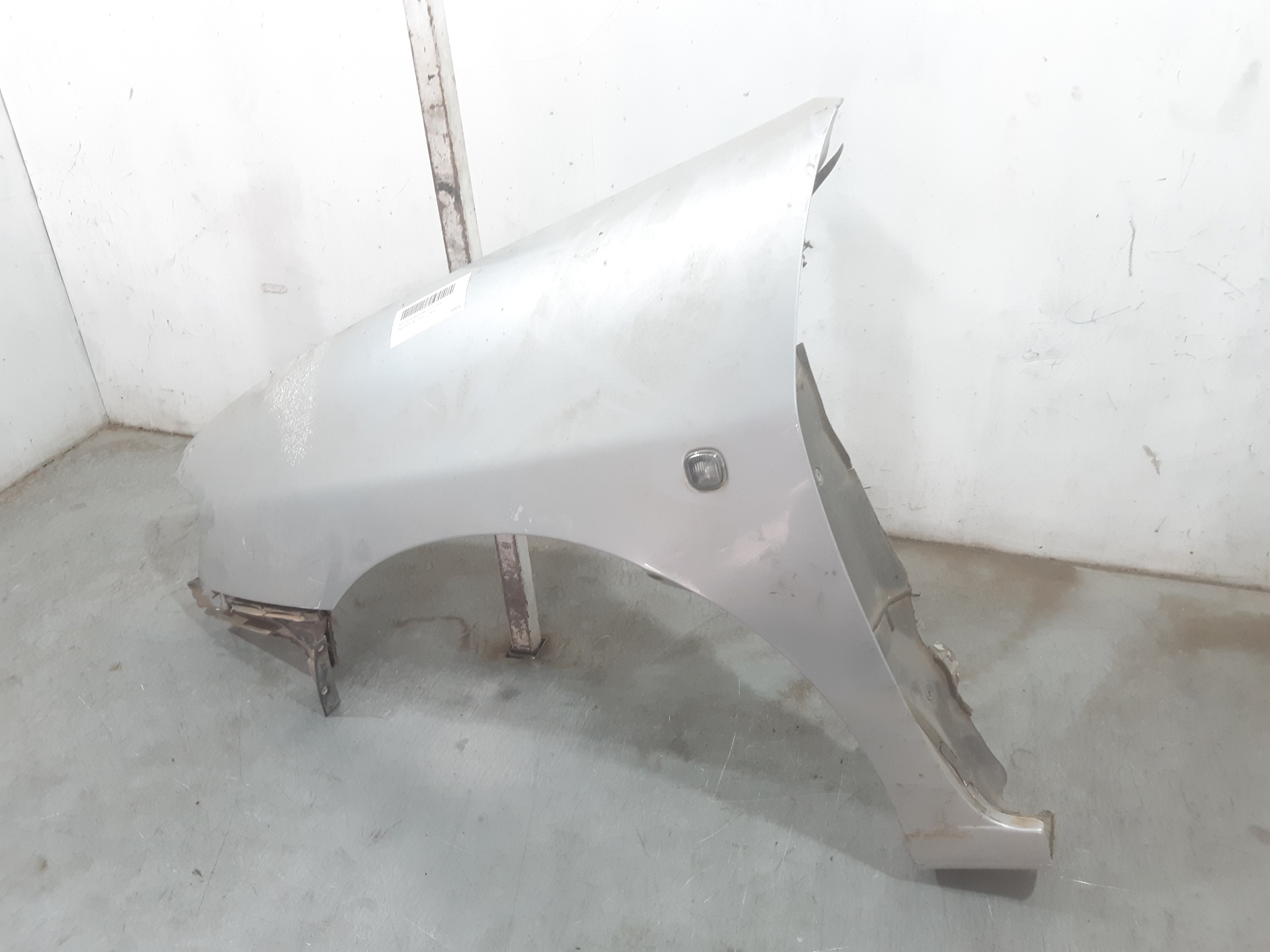 SEAT Cordoba 1 generation (1993-2003) Front Left Fender 6K0821021D 18696706