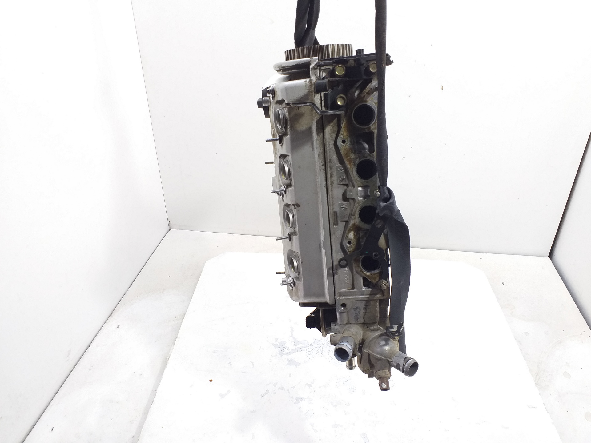 HONDA Civic 7 generation (2000-2005) Culasse de moteur D16V1 18708446