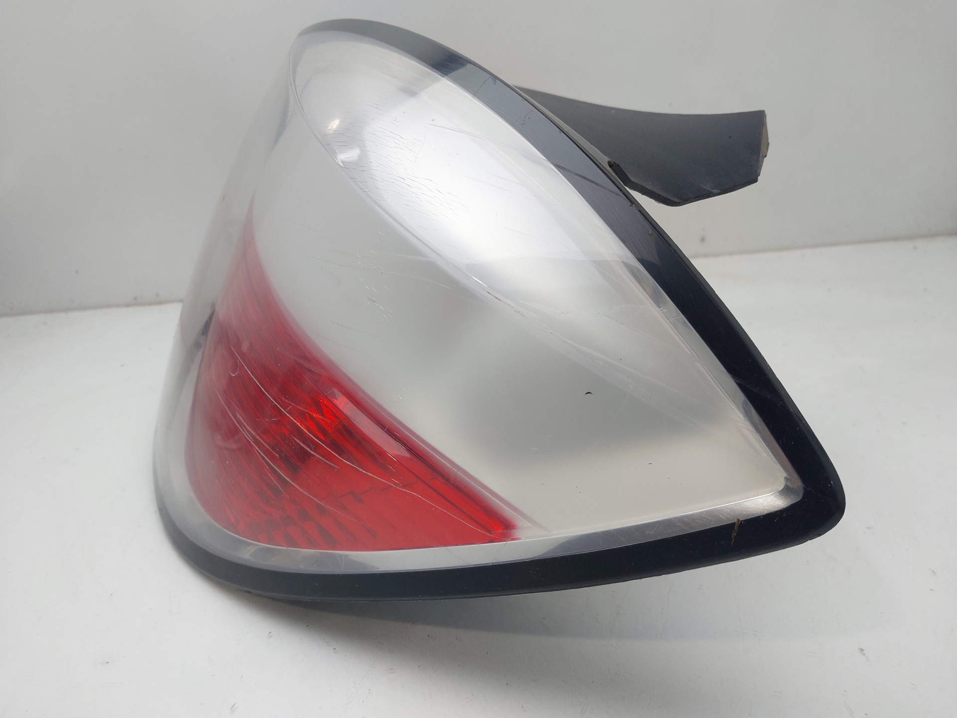 OPEL Astra J (2009-2020) Rear Right Taillight Lamp 13110934 24948031