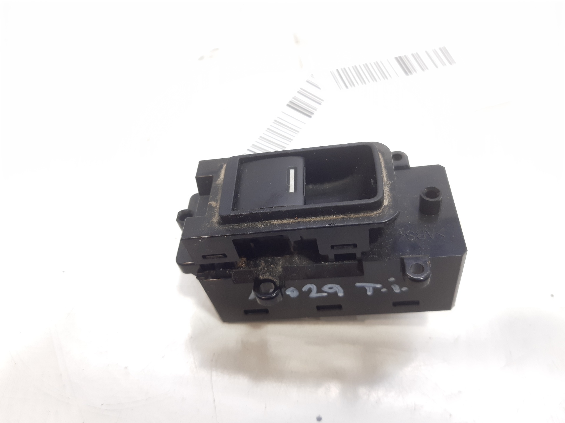 HONDA Кнопка стеклоподъемника задней правой двери 35780T1GG01 20706024