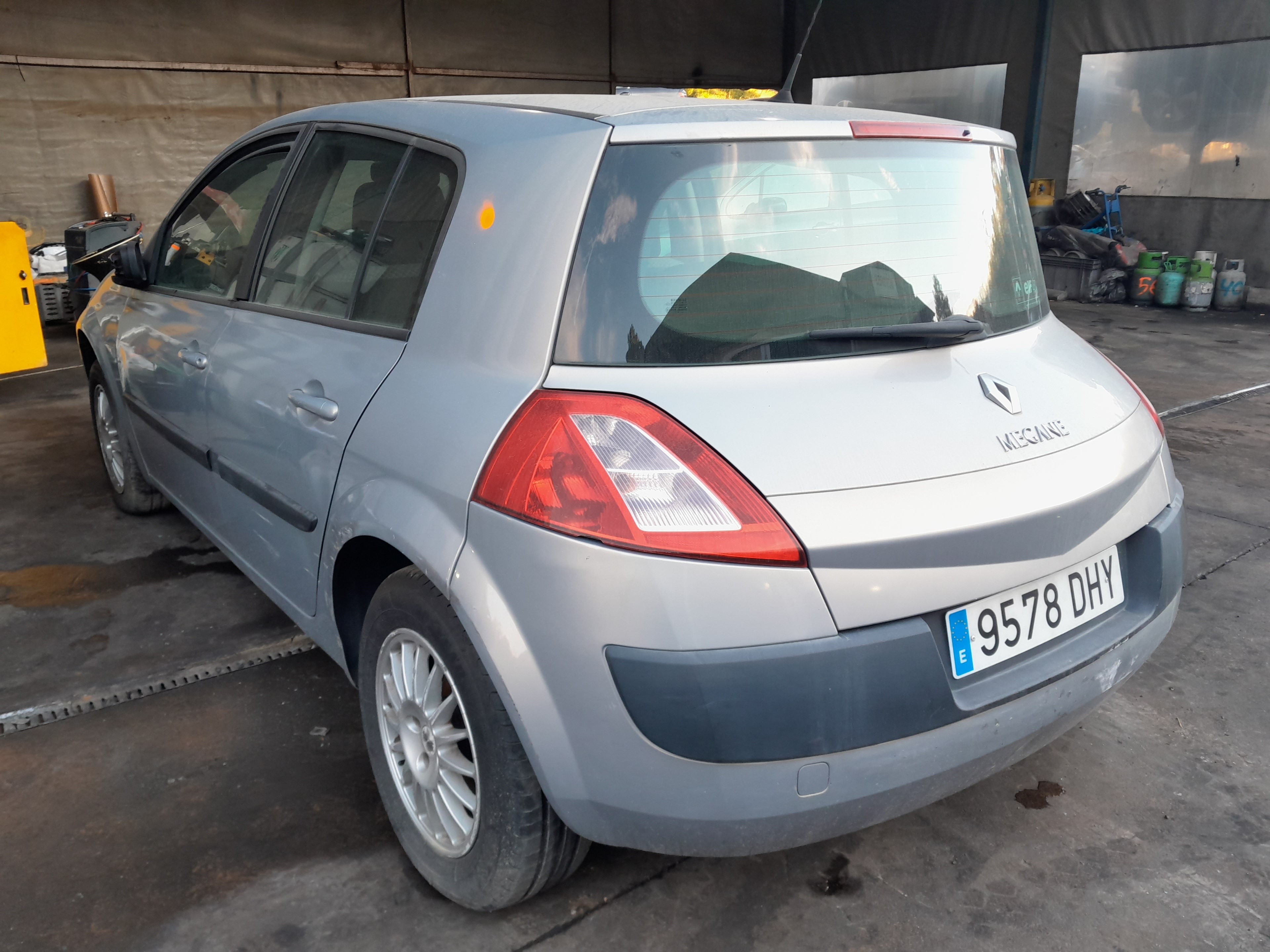 RENAULT Megane 2 generation (2002-2012) Противотуманка бампера передняя правая 8200074008 22510568