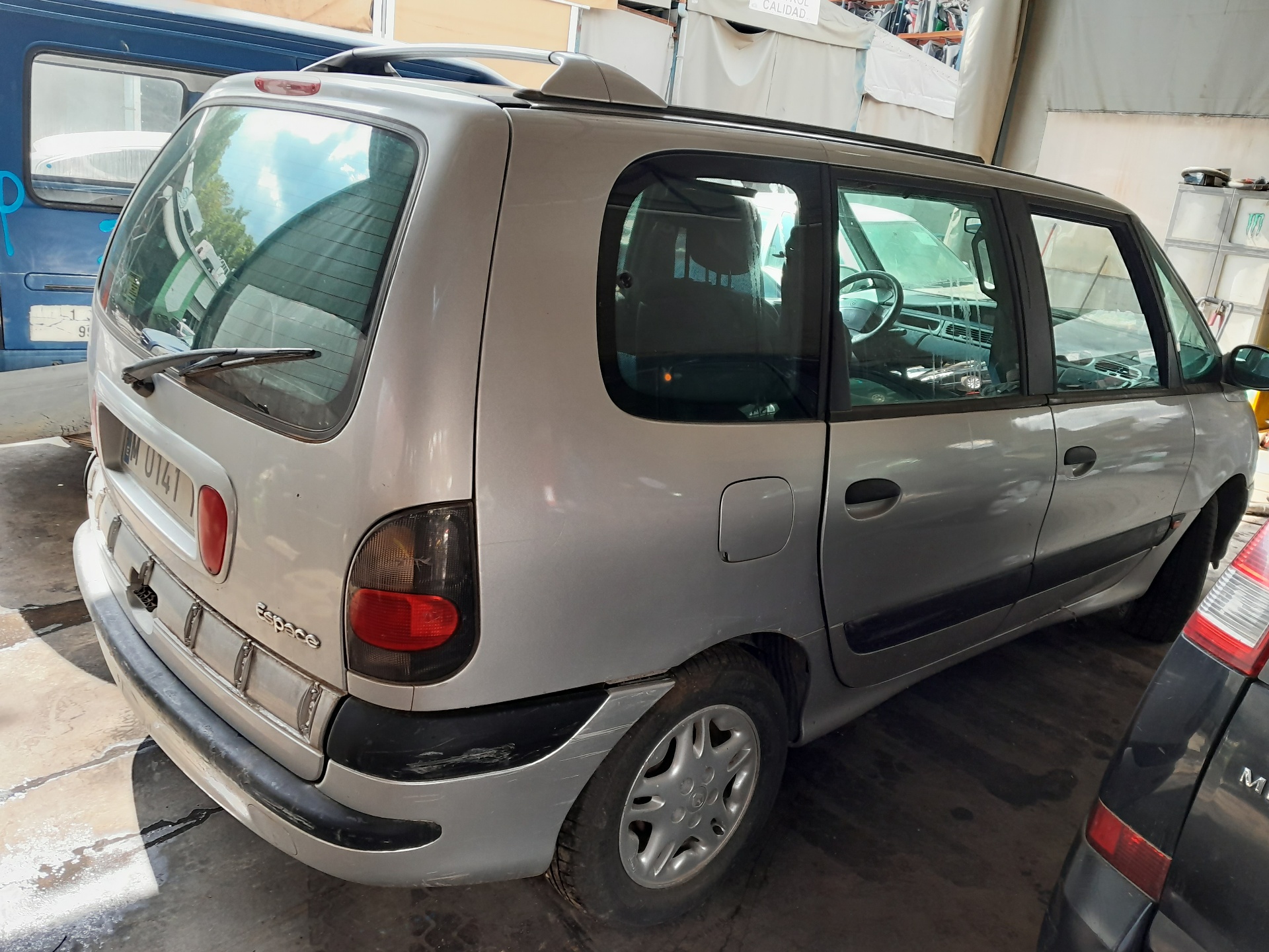 RENAULT Espace 3 generation (1996-2002) Ľavé predné svetlomety 7700820118 22885560