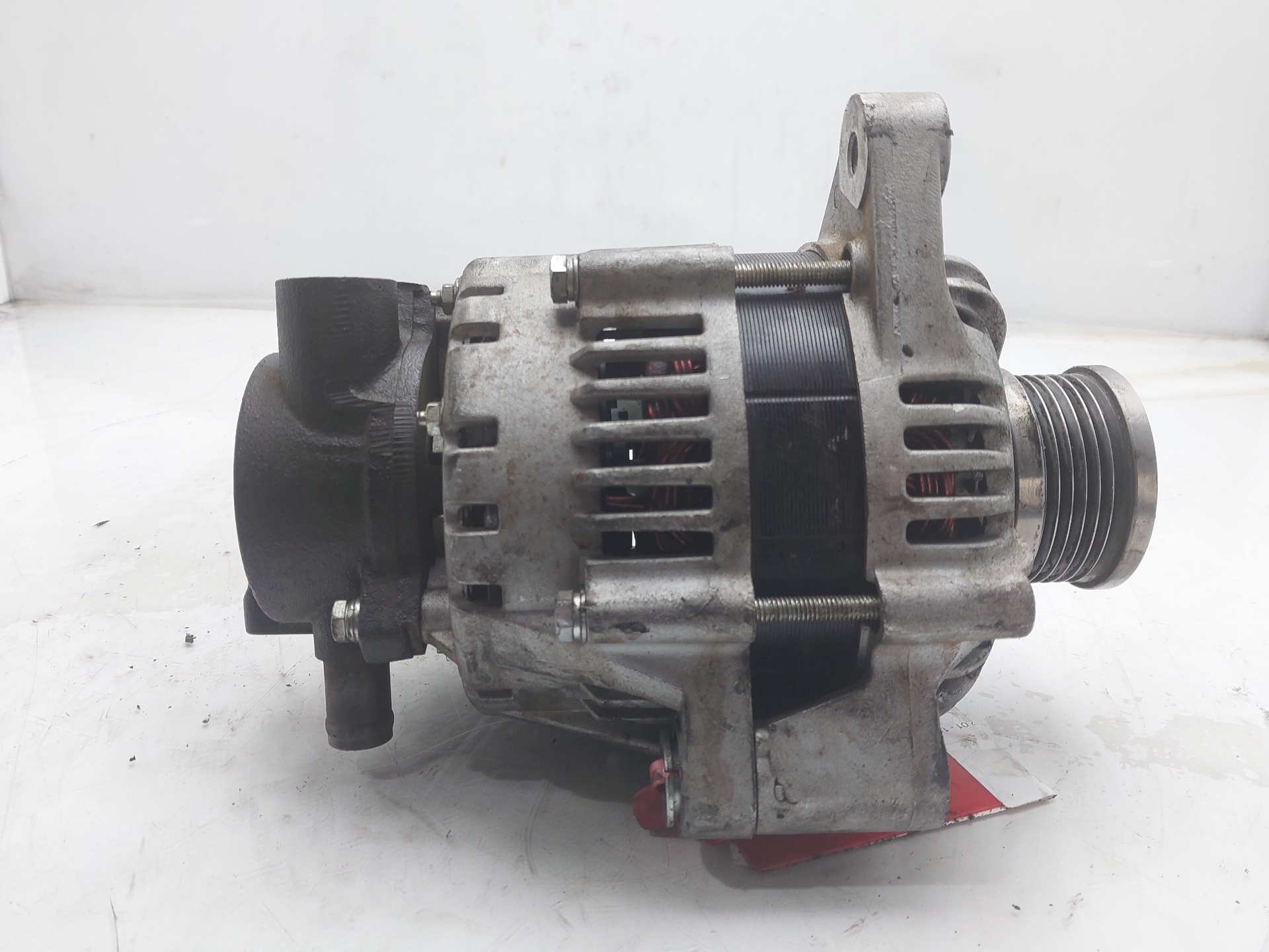 MERCEDES-BENZ W124 1 generation (1984-1994) Alternator 3730027012 25609377