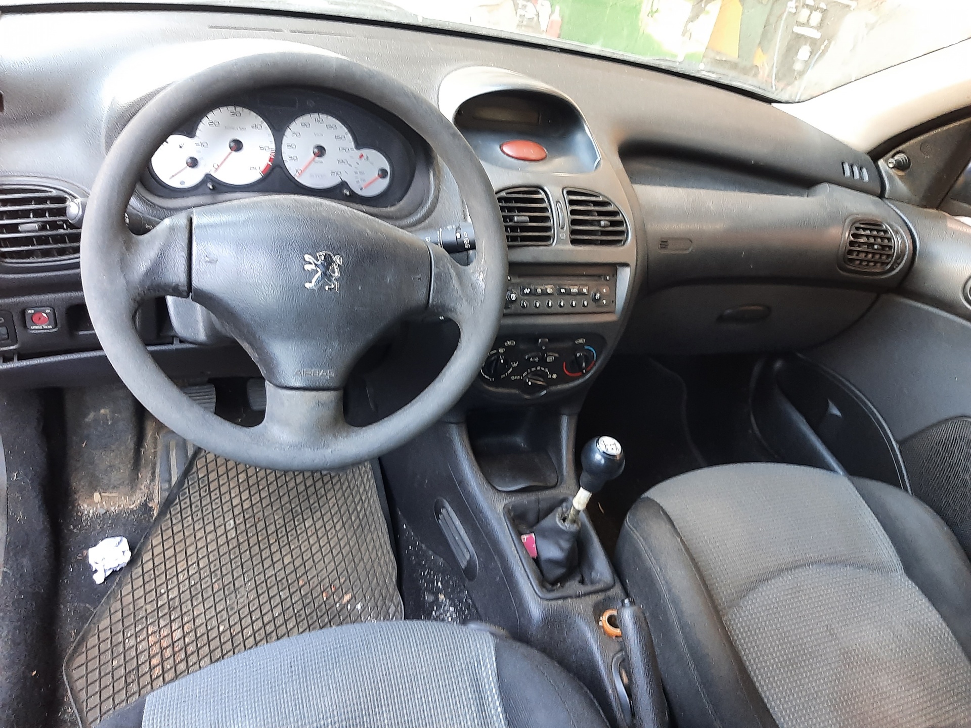 PEUGEOT 206 1 generation (1998-2009) Ľavé predné svetlomety 9628666880 25109359