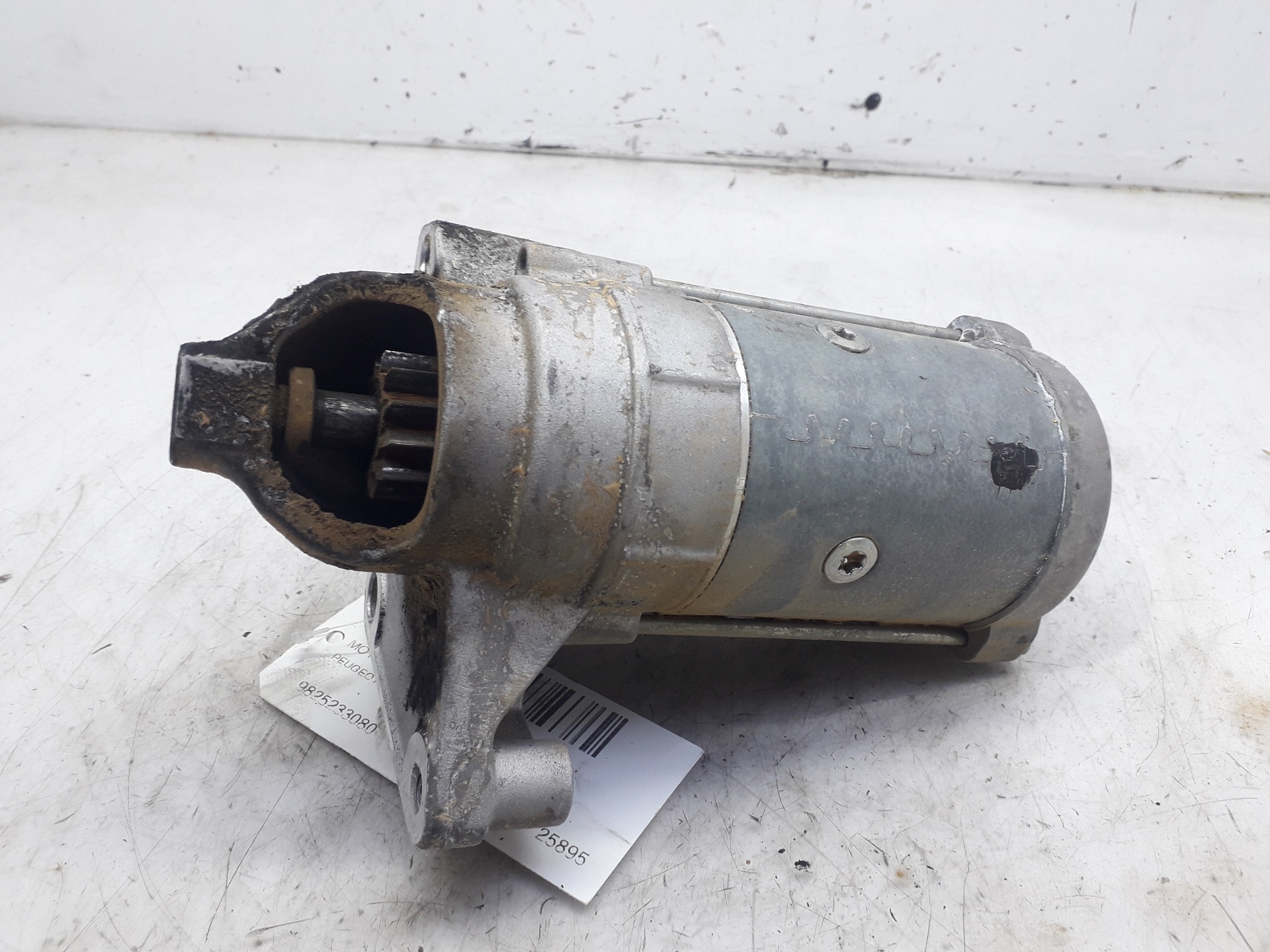 PEUGEOT 3008 2 generation (2017-2023) Starter Motor 9825233080 24044762