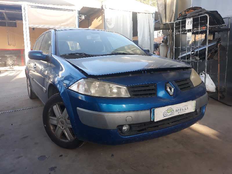 RENAULT Megane 2 generation (2002-2012) Partie supérieure du cadre du panneau de claquement 8200137494 18370278