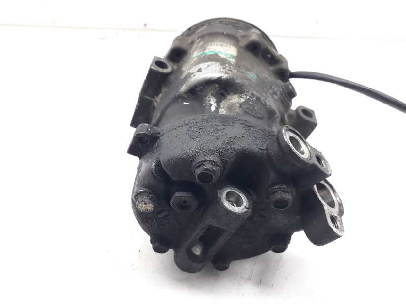 OPEL Corsa C (2000-2006) Air Condition Pump 13106850 20185384