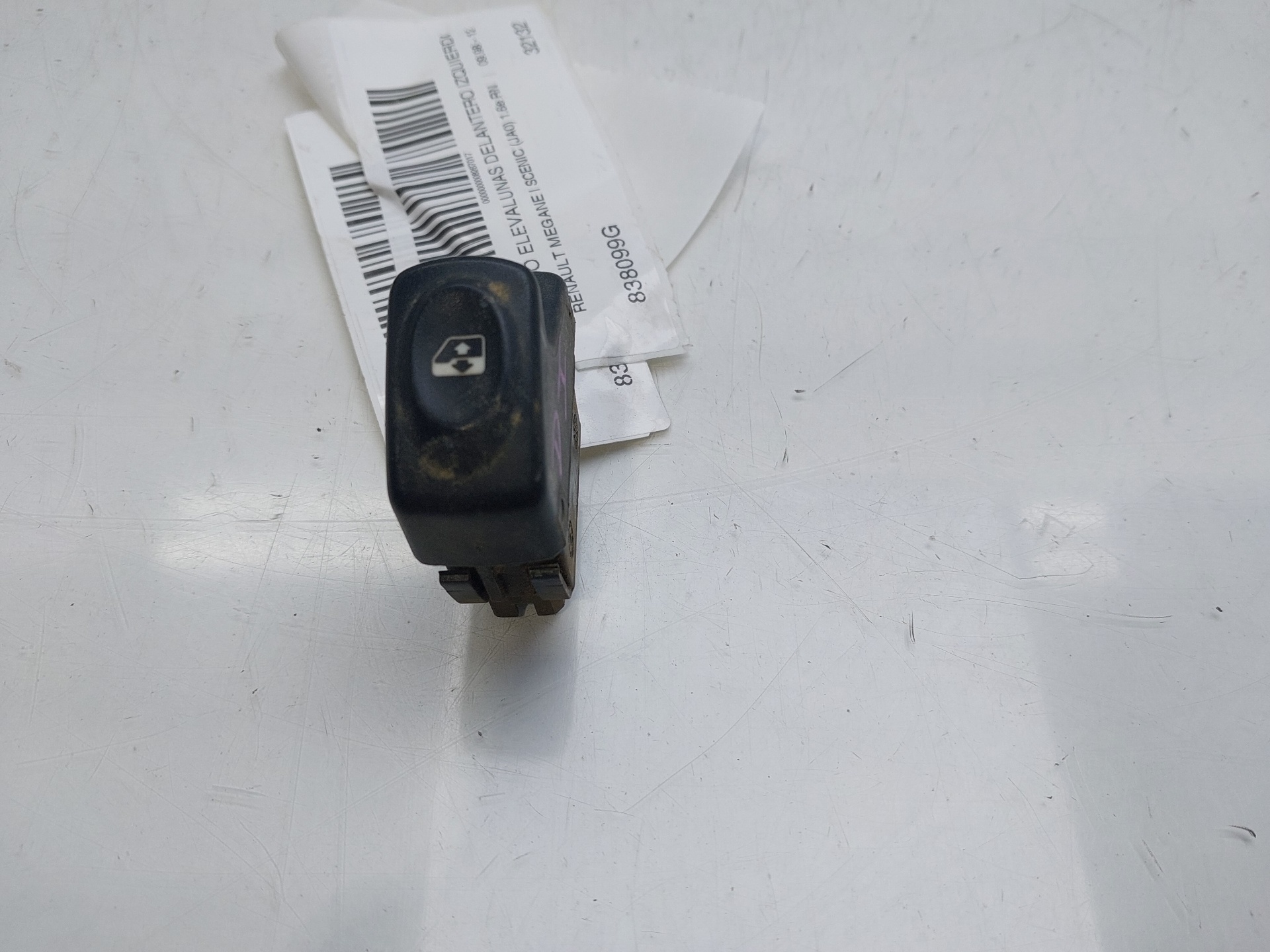 SAAB Megane 1 generation (1995-2003) Front Left Door Window Switch 838099G 21739822