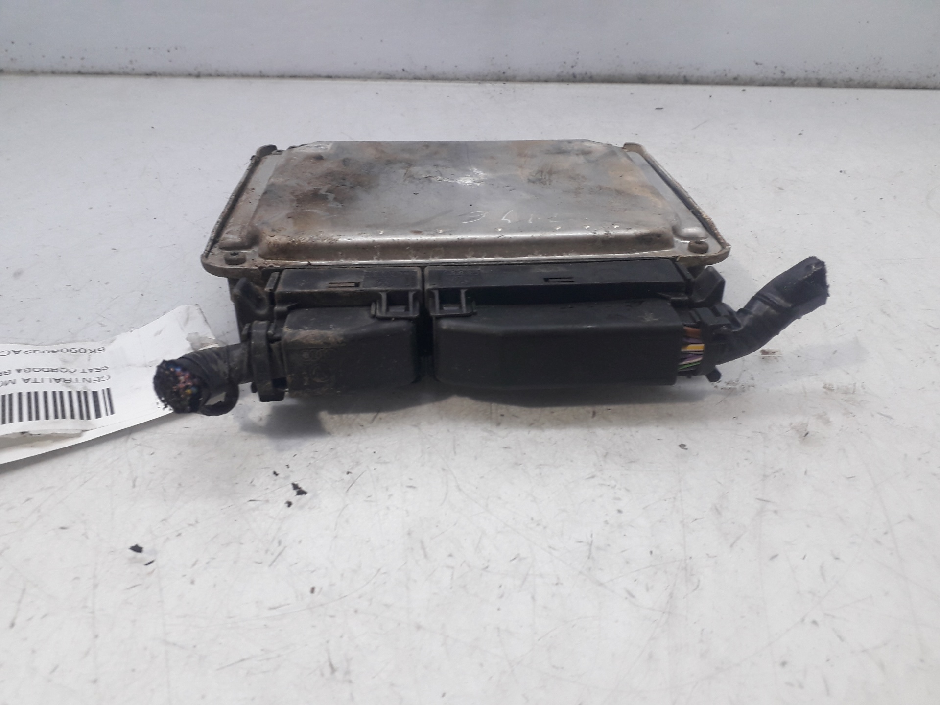 SEAT Ibiza 2 generation (1993-2002) Engine Control Unit ECU 6K0906032AC 22298524