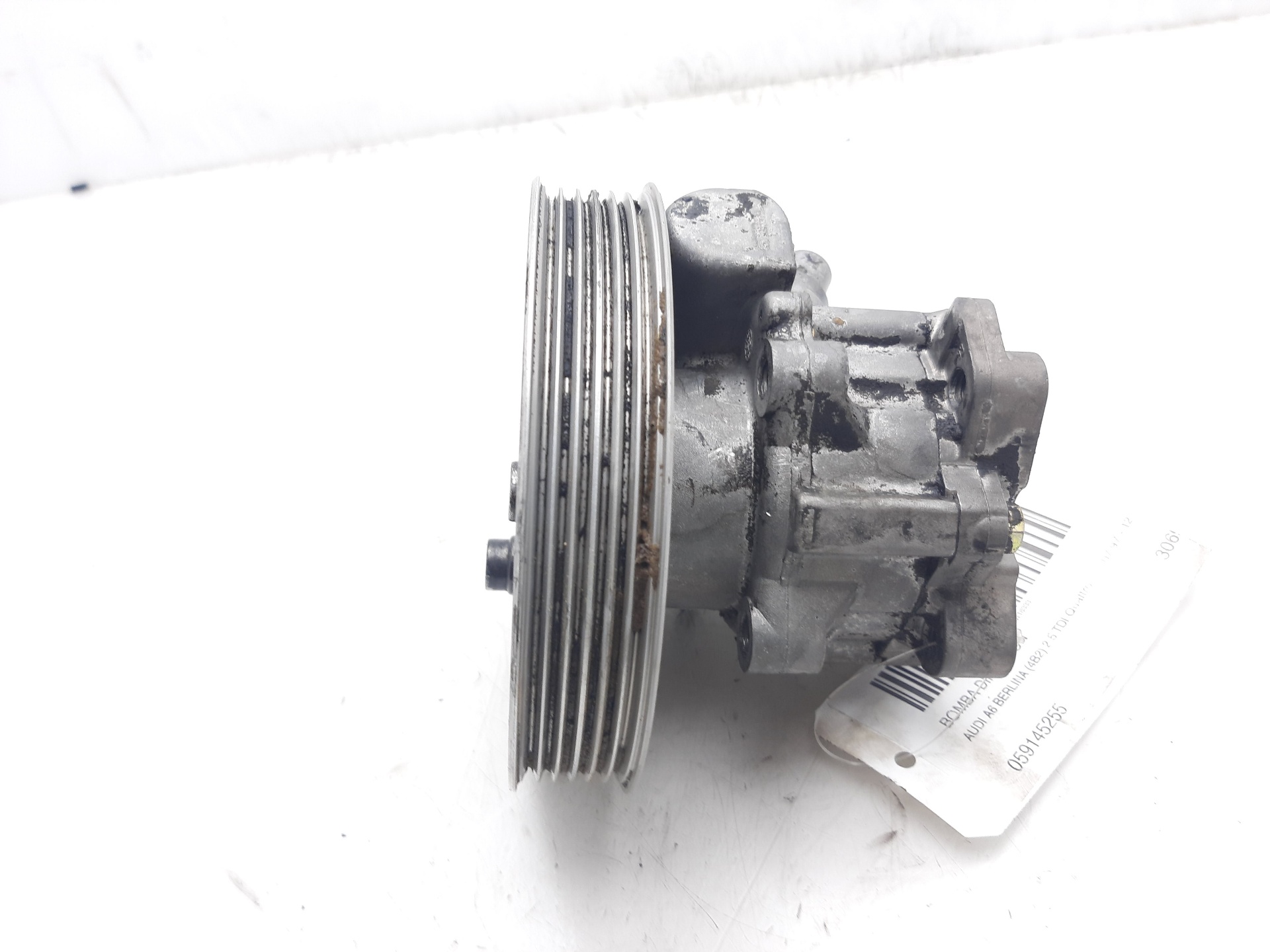 AUDI A6 C5/4B (1997-2004) Power Steering Pump 059145255 24122058