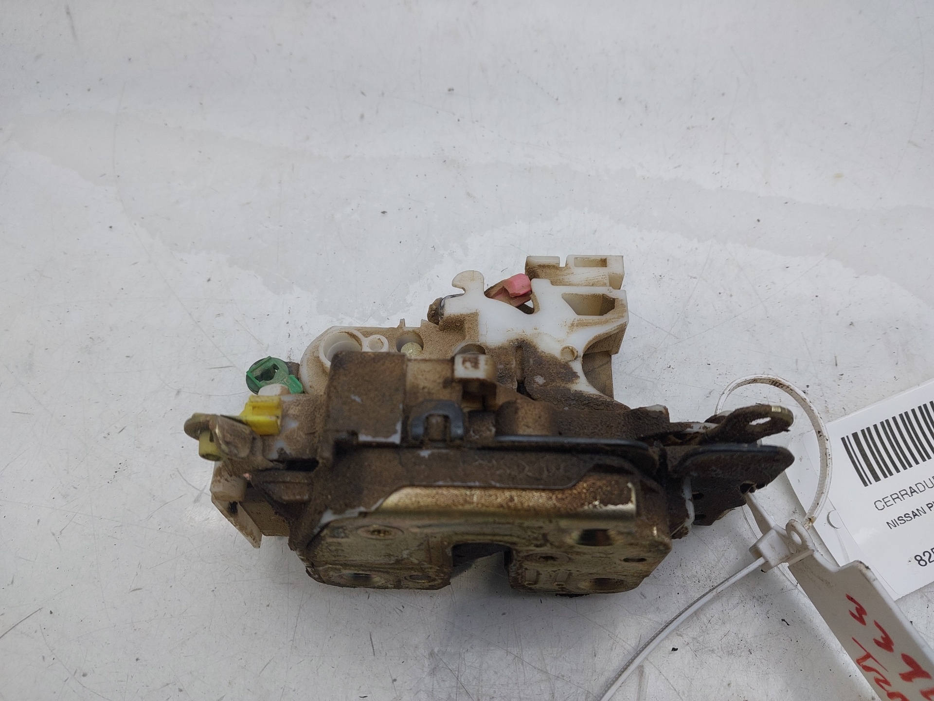 MERCEDES-BENZ Rear Right Door Lock 825025P01A 23674192