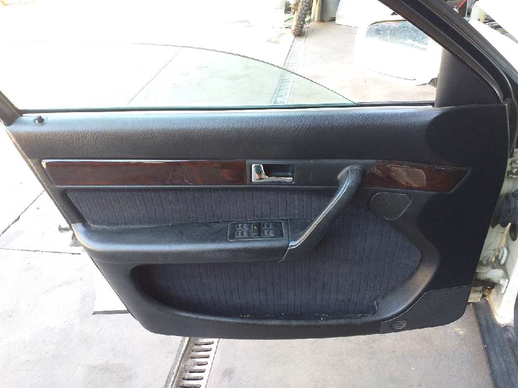 AUDI 100 4A/C4 (1990-1994) Front venstre dør vindusbryter 4A0959515 24006753