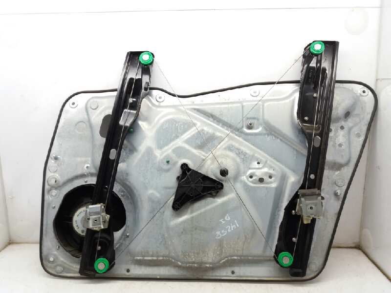 VOLKSWAGEN Tiguan 1 generation (2007-2017) Front Left Door Window Regulator 5N0837755 20627630