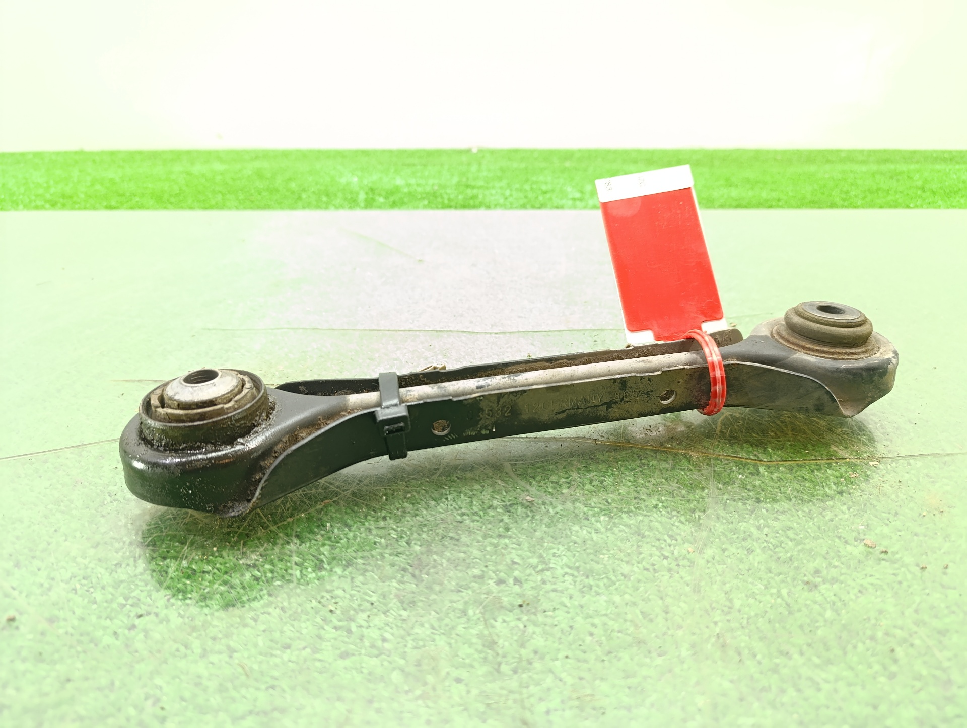 Brazo de la suspensión inferior trasero izquierdo 204D4 33326763473 de Bmw 3 (e90) 2007-2010 - pieza usada