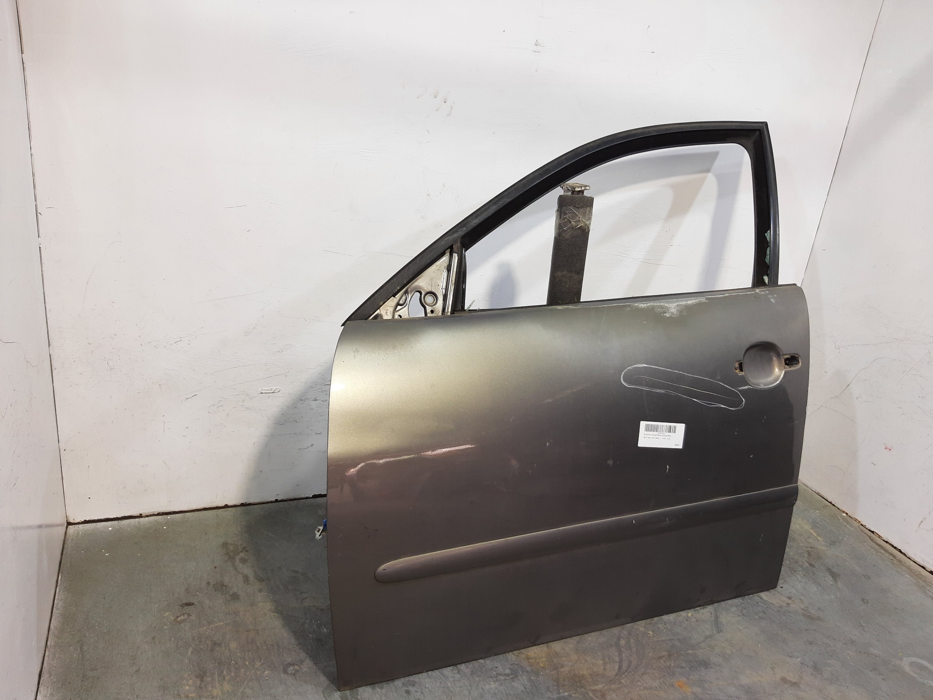 SEAT Cordoba 2 generation (1999-2009) Front Left Door 6L4831055S 20712252