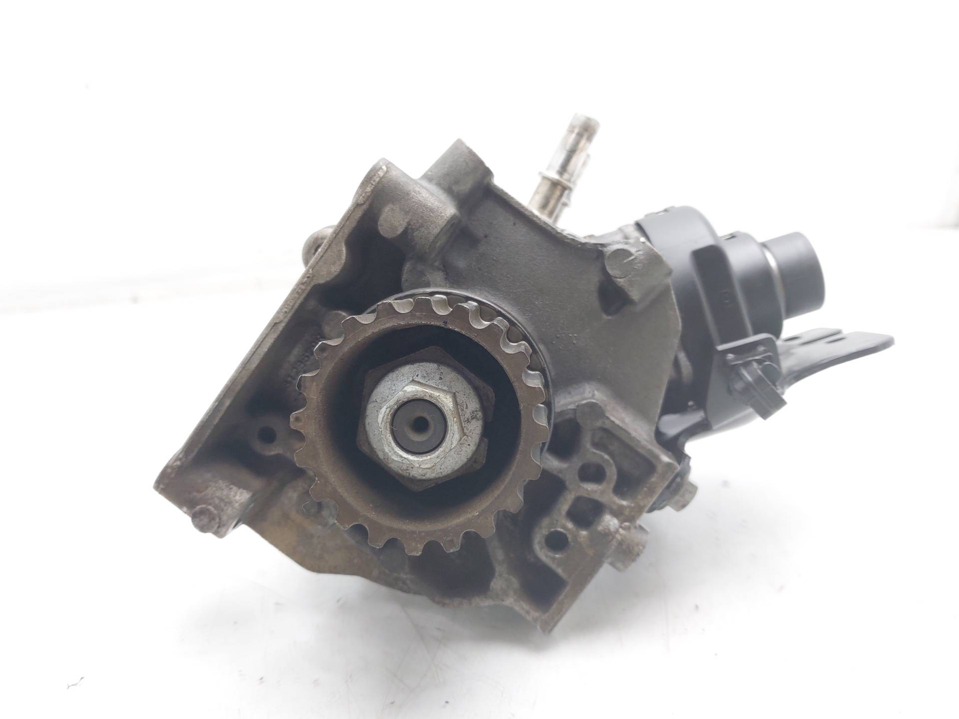 DACIA High Pressure Fuel Pump 8201636340 25584679