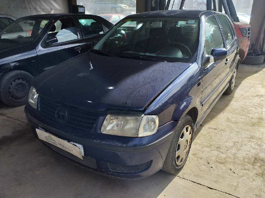 VOLKSWAGEN Polo 3 generation (1994-2002) Зеркало передней правой двери NVE2311 18443494