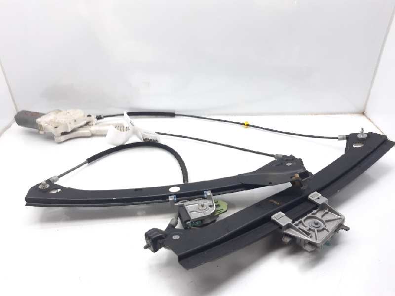 MERCEDES-BENZ Vaneo W414 (2001-2005) Front Right Door Window Regulator A2308200942 18629330