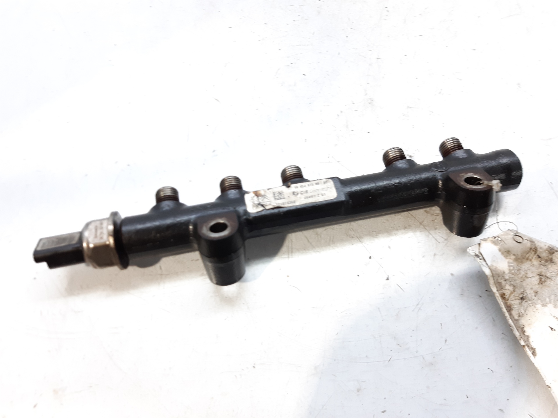 PEUGEOT 208 Peugeot 208 (2012-2015) Fuel Rail 9685297580 18703460