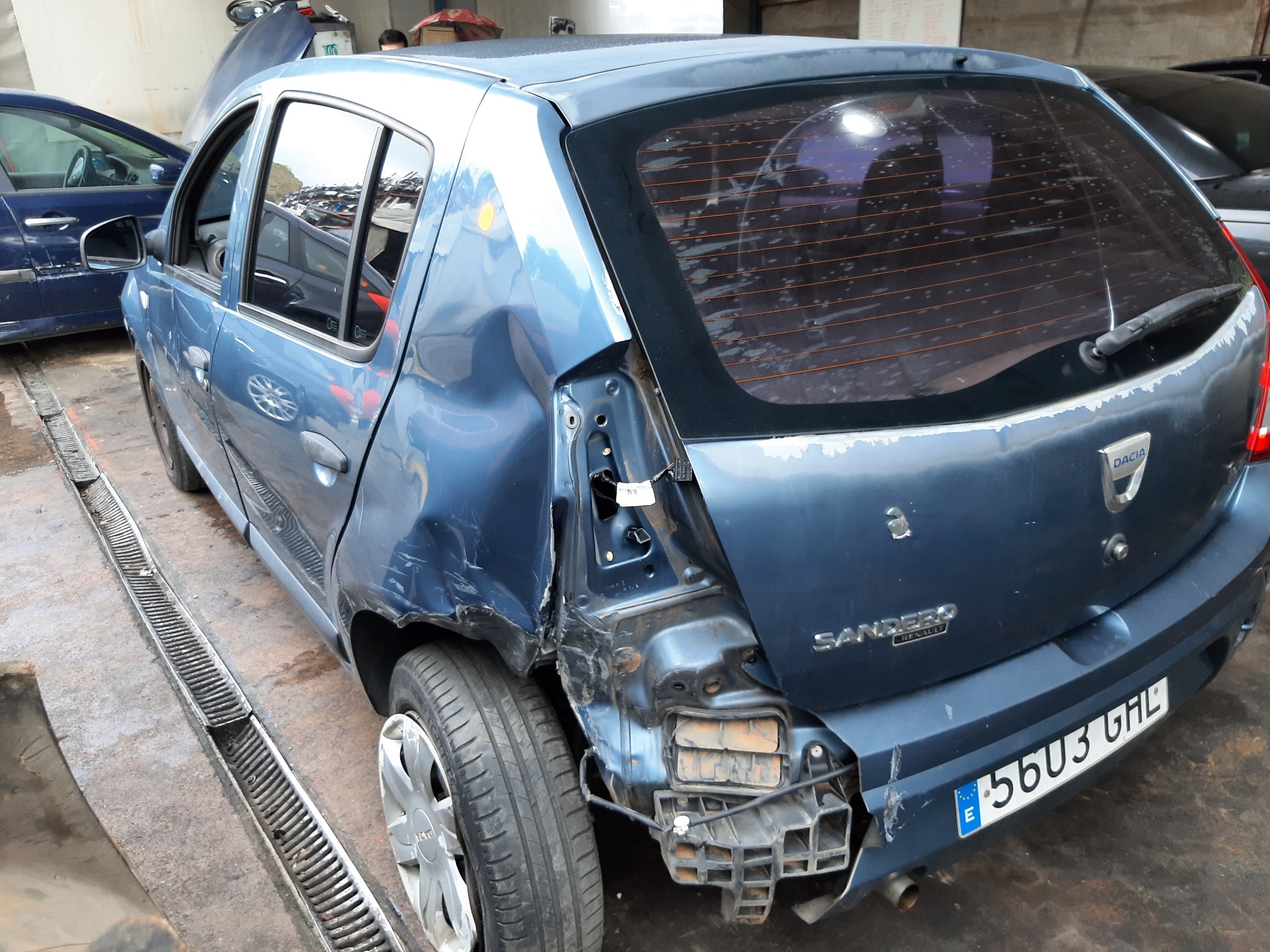 DACIA Sandero 1 generation (2008-2012) Sebességváltó JH3052, 5VELOCIDADES 23571815