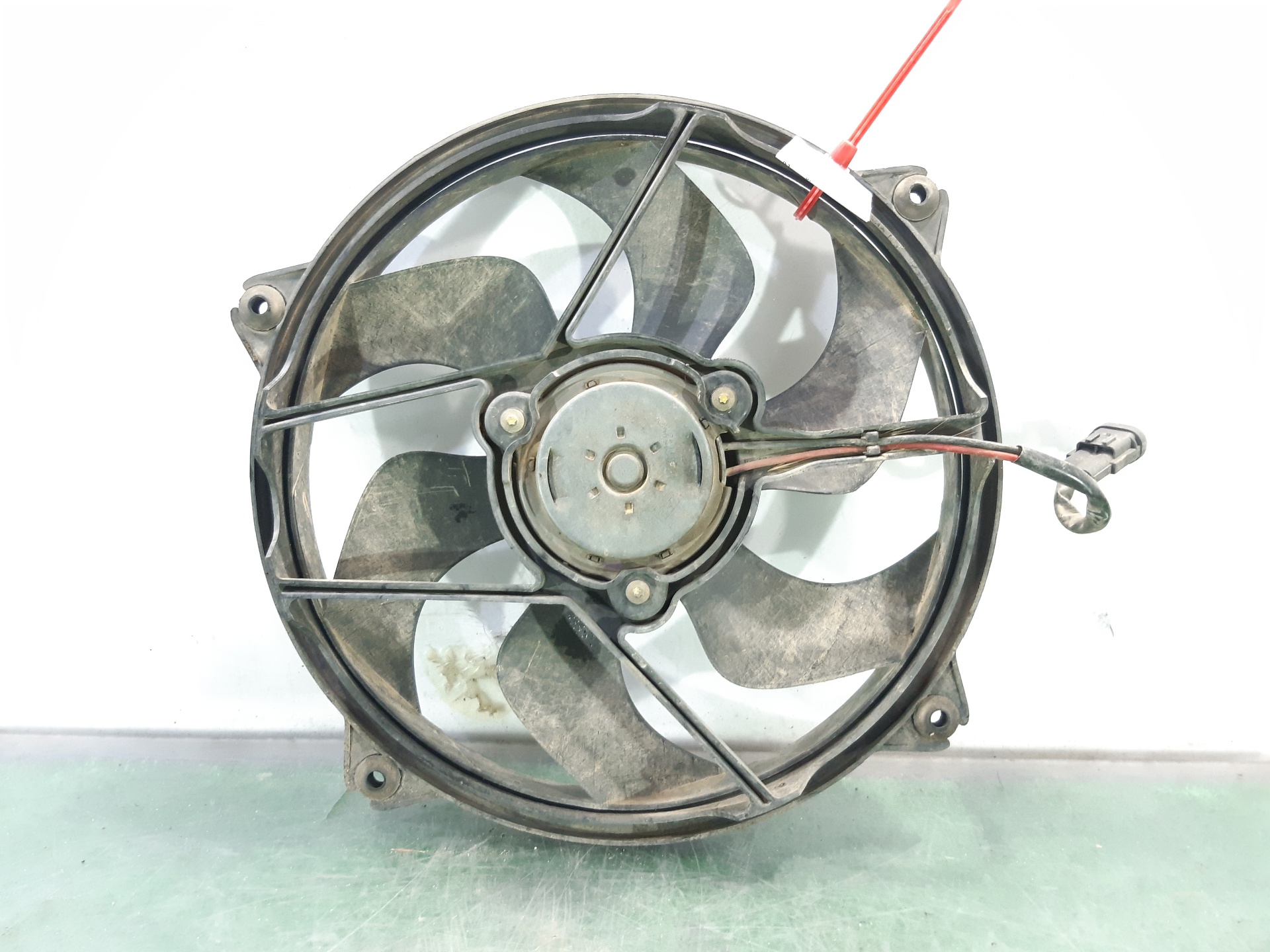 MITSUBISHI 307 1 generation (2001-2008) Diffuser Fan 9650116580 22459776